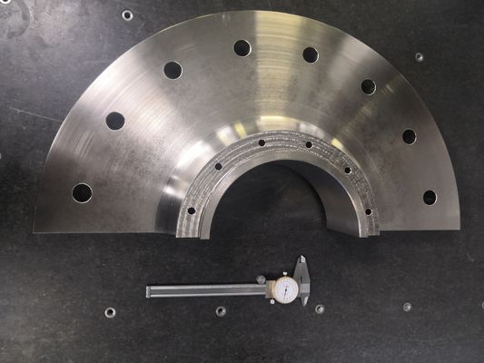 Il motociclo su ordinazione d'acciaio parte il CNC che gira la grande dimensione del motore della parte sommergibile della pompa