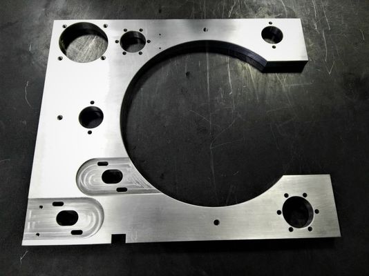 L'attrezzatura medica lavorante da servizi del prototipo di S45C parte lo spessore di 20mm