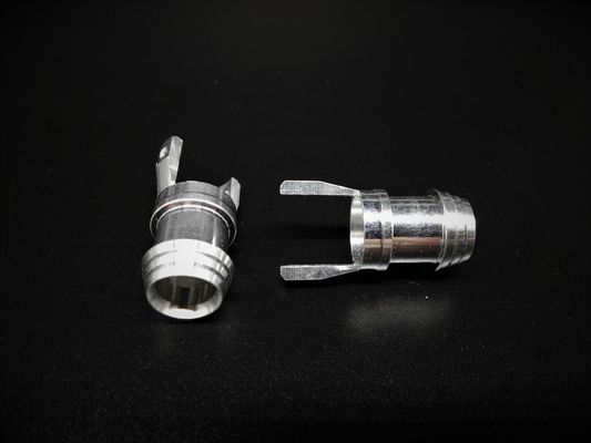 Il connettore coassiale ad angolo retto di CNC parte inossidabile per il cavo di alimentatore di Superflex