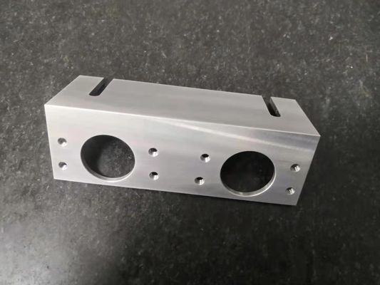 Sostegno rotatorio d'anodizzazione di Aerostructure delle componenti della sabbia della macchina fotografica aeronautica di scoppio