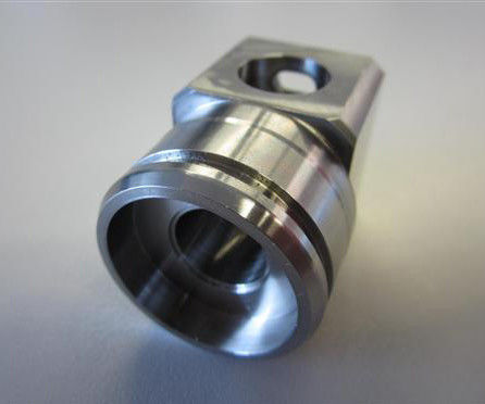 Yacht di giro del rotore del motore della pompa di fresatura della macchina di CNC delle parti del motociclo di CNC degli ss