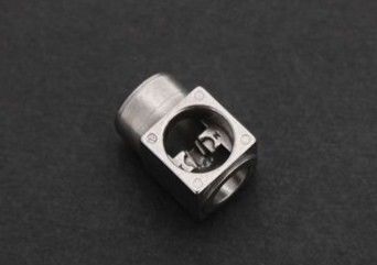 Lo stampaggio ad iniezione di alluminio del metallo parte la lucidatura che sinterizza il trattamento di Suface