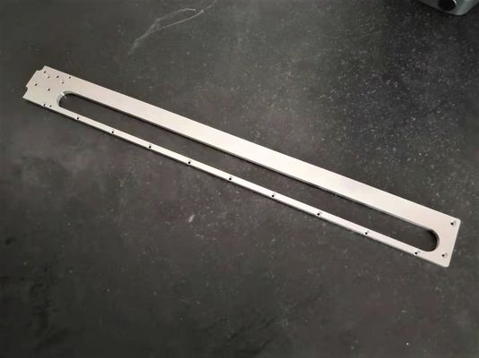 La precisione di CNC l'orbita guida Rotaia di scorrimento 3 dei pezzi meccanici 4 parti del legame di asse